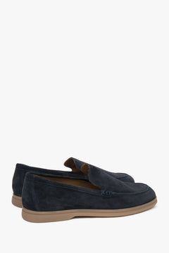 Mit sichtbaren Nähten und flachem Absatz – diese Loafer bieten Stil und Bequemlichkeit zugleich. Estro ER00117031