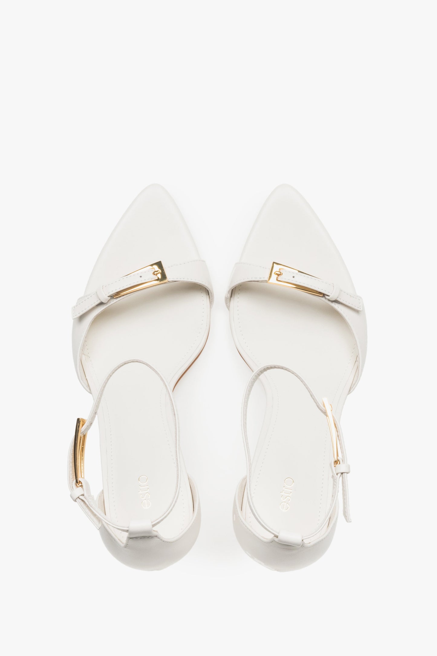 Milchbeige Damen-Sandaletten aus Leder von oben mit Chevreau-Decksohle