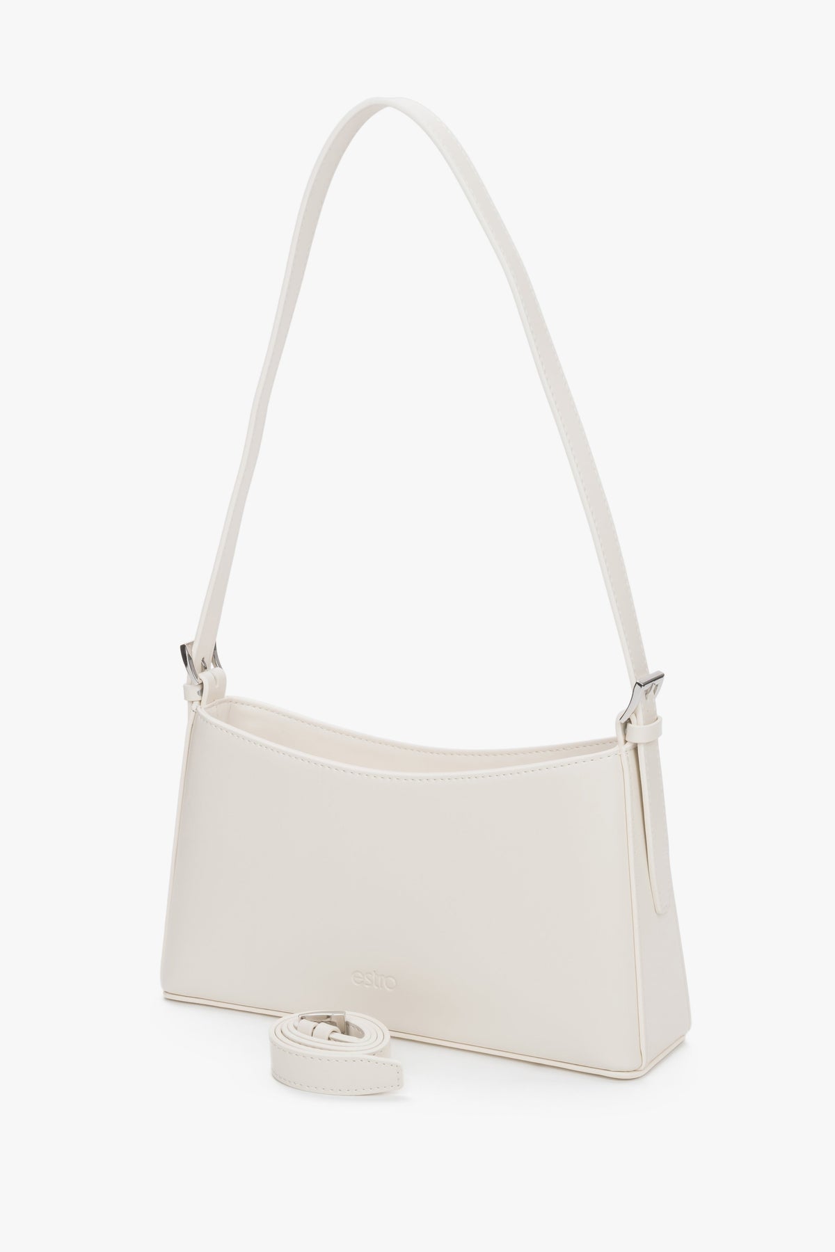 Milchbeige Damen-Schultertasche aus Echtleder in Rückansicht mit Schulterriemen