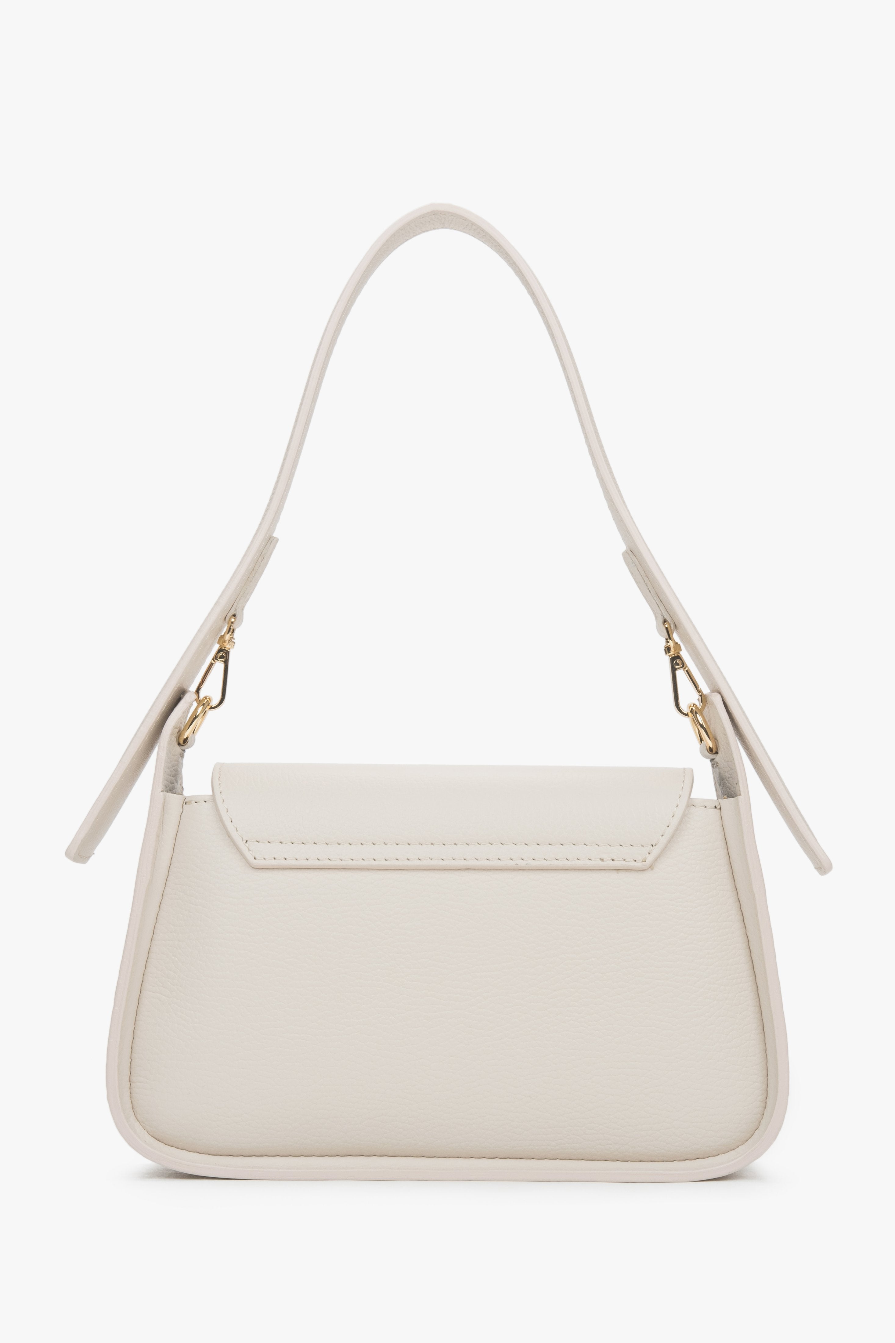 Rückansicht der minimalistischen milchbeigen Ledertasche von Estro