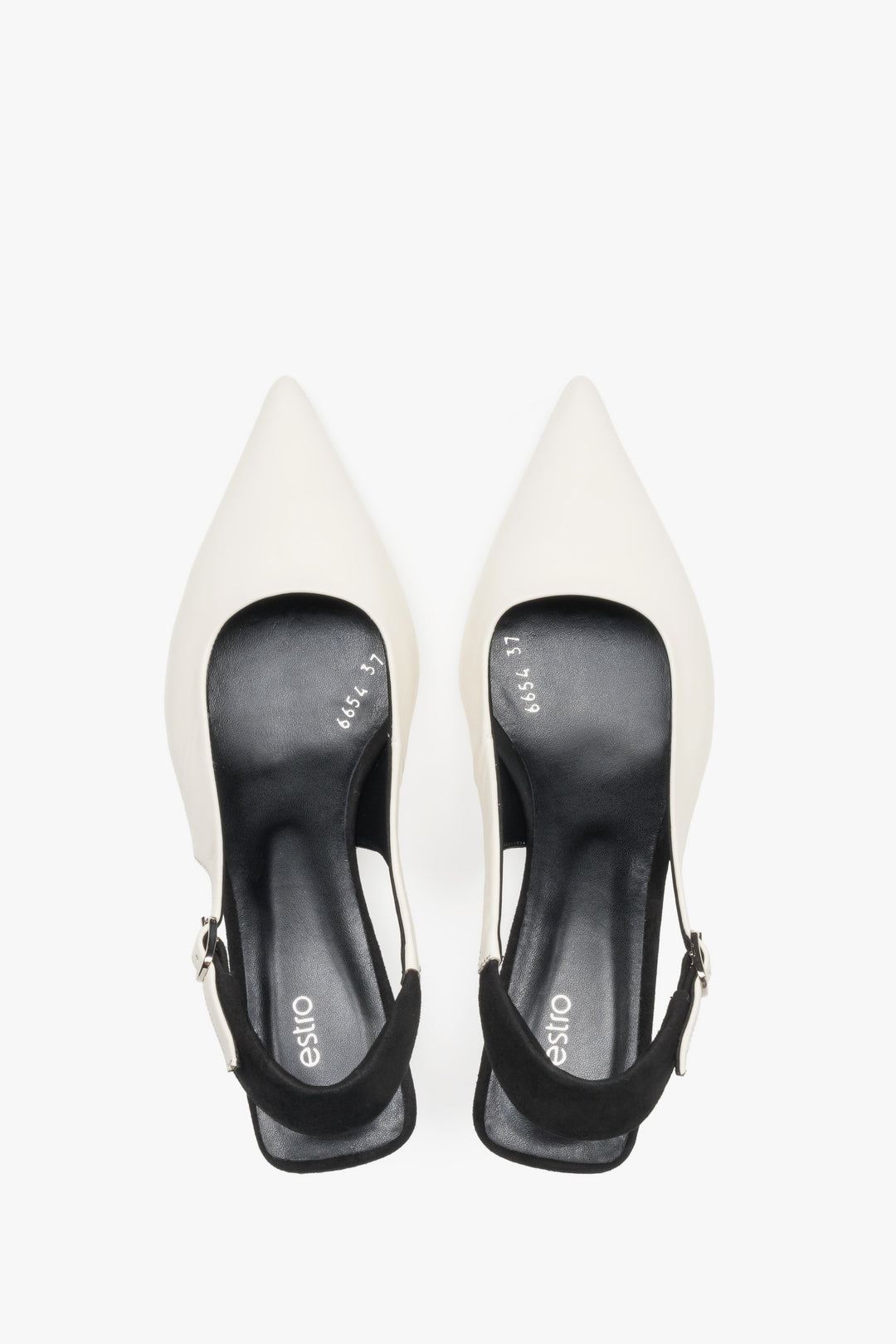Milchweiße Damen-Slingpumps von oben mit spitzer Schuhspitze und schwarzer Decksohle