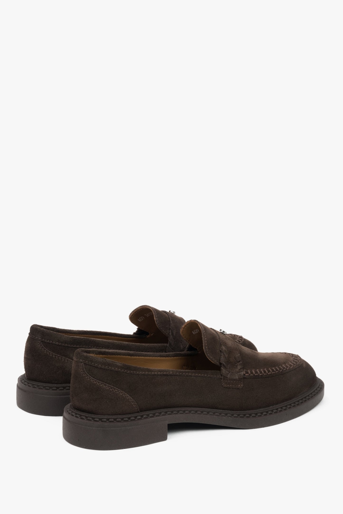 Damen Penny Loafer in Dunkelbraun aus echtem Veloursleder.