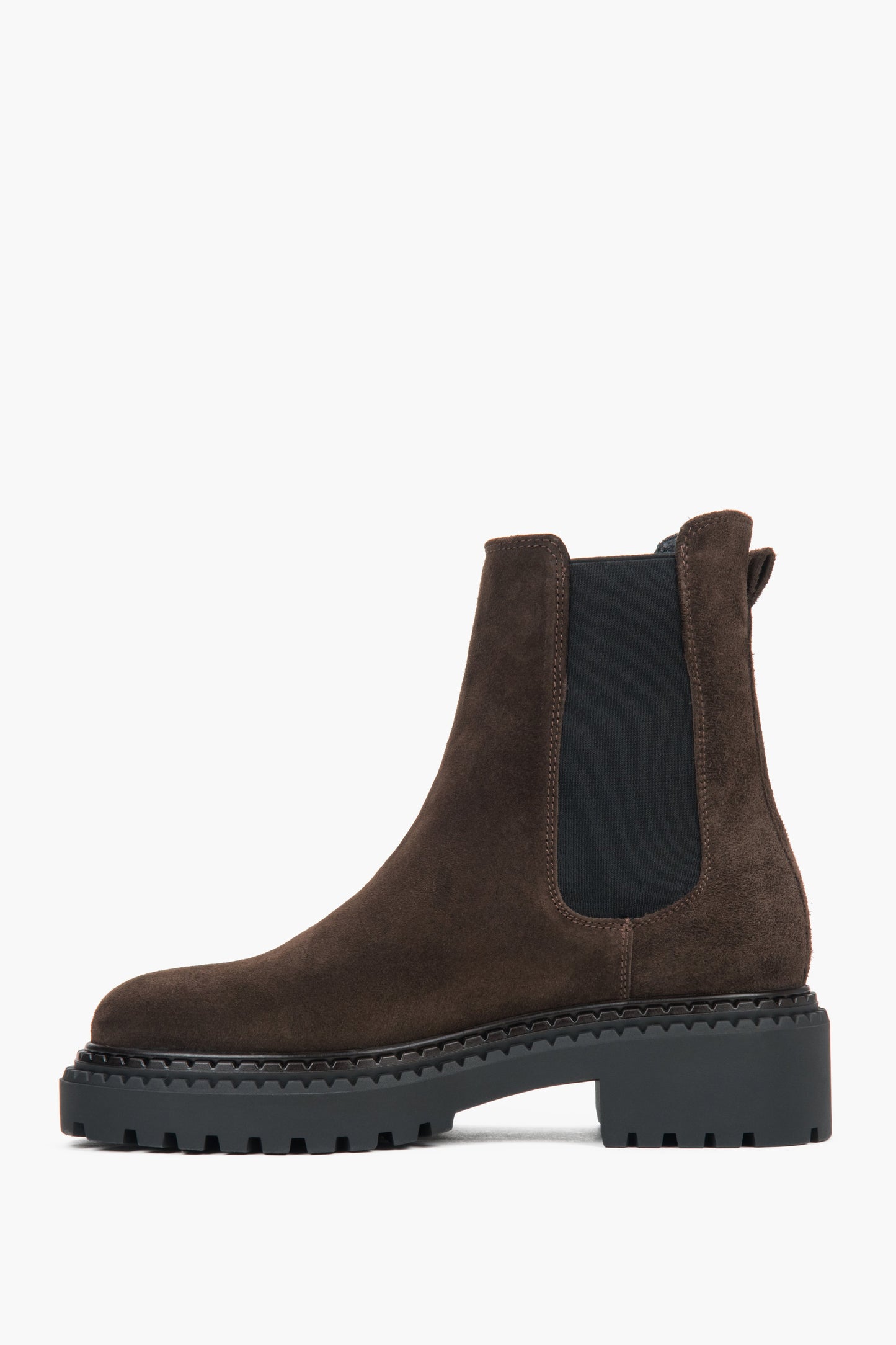 Der Estro Plateau-Chelsea-Boot ER00111485 – eine moderne Stil-Ikone aus weichem Velours.