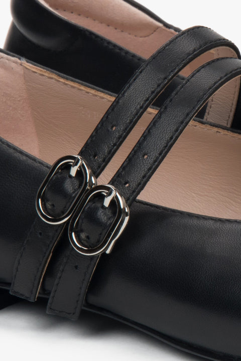 Funktionale und stilvolle schwarze Ballerinas aus echtem Leder für Alltag ER00117152