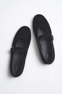 Damen-Ballerinas in Schwarz mit Schnalle aus weichem echtem Veloursleder Estro ER00116951