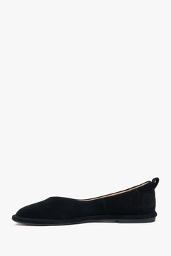 Klassische Damen-Slipper aus perforiertem Veloursleder – Estro ER00116922