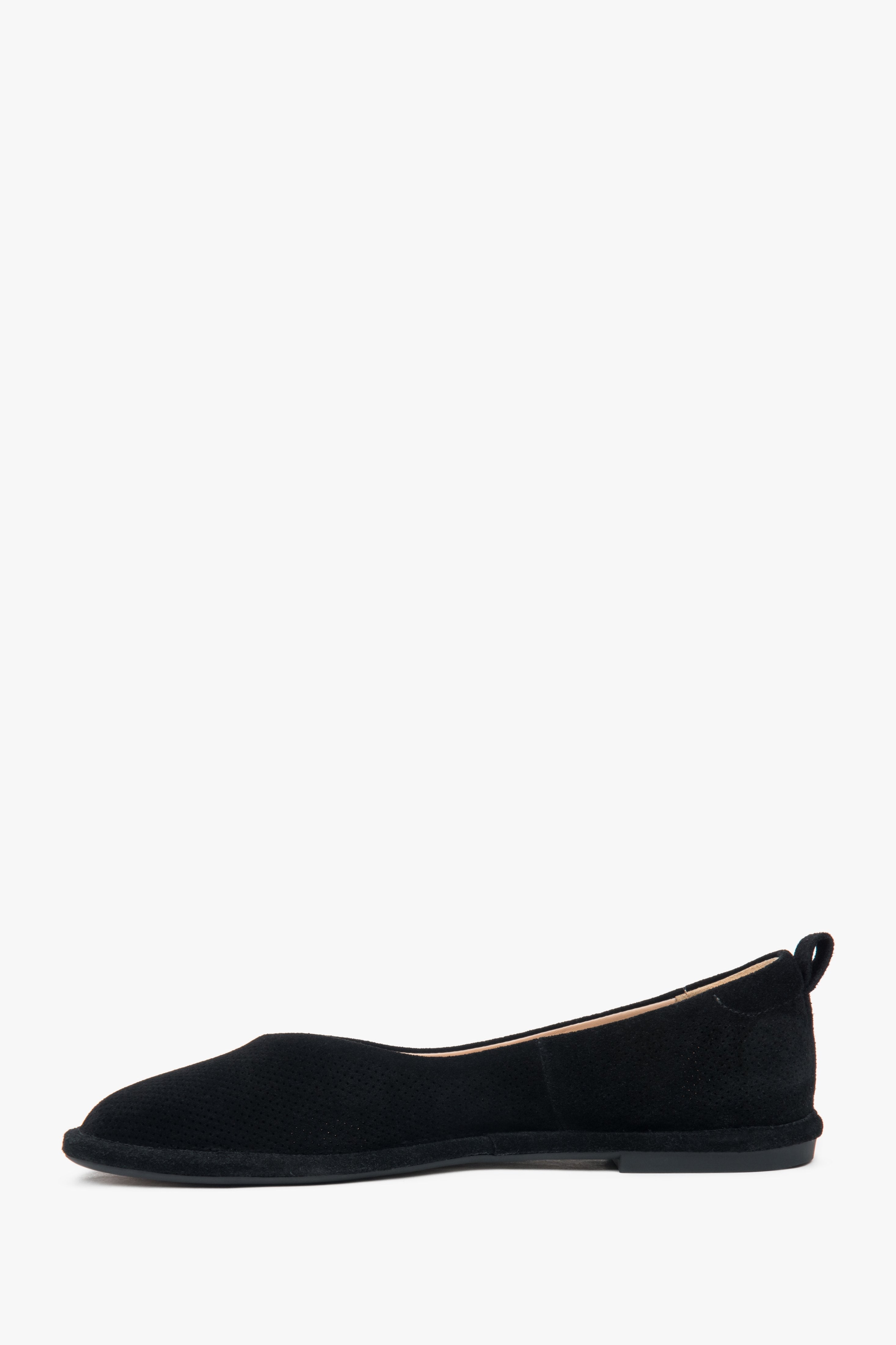 Klassische Damen-Slipper aus perforiertem Veloursleder – Estro ER00116922