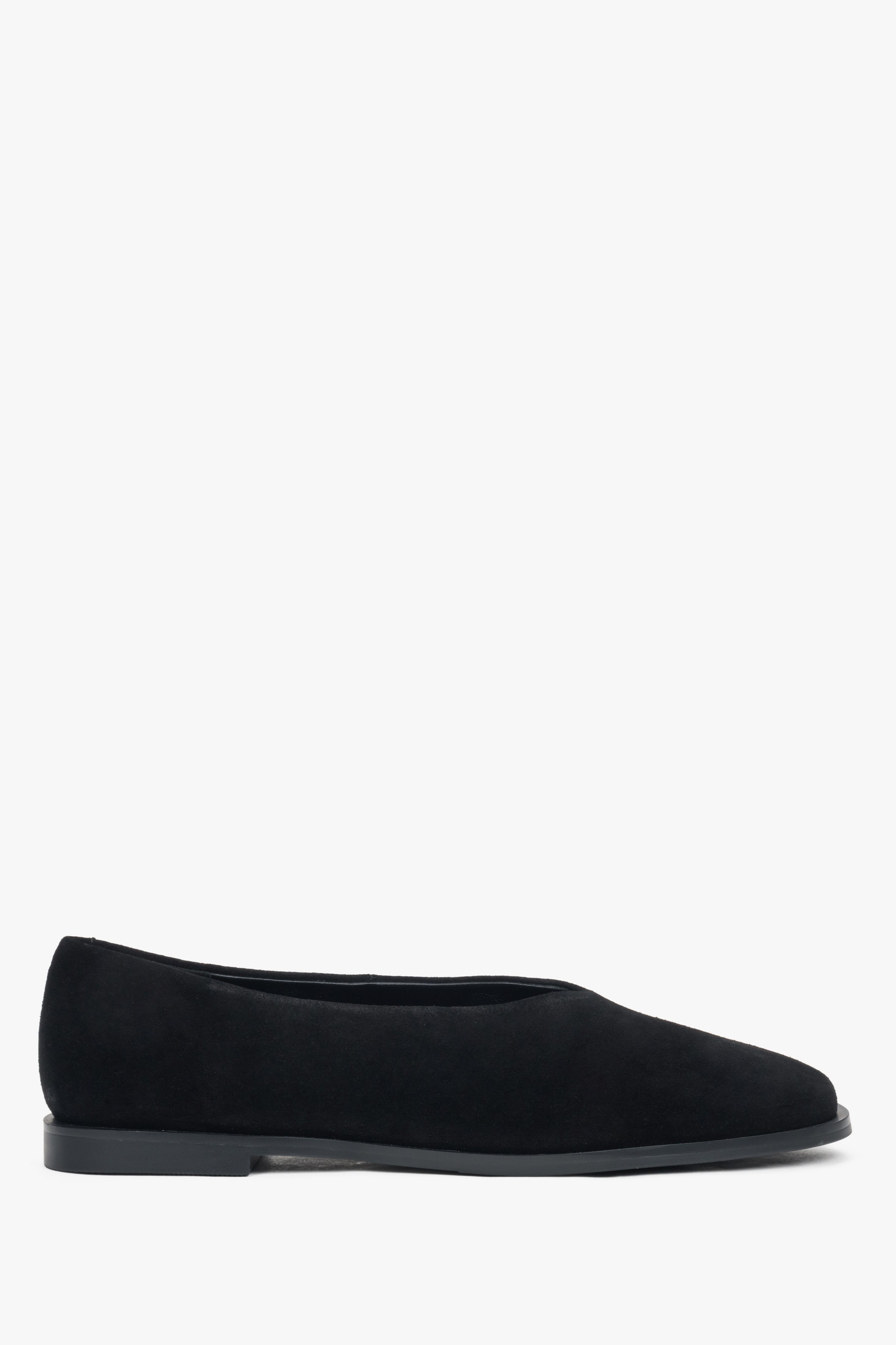 Schwarze Damen-Ballerinas im Barfuß-Stil aus weichem Velours Estro ER00117917.