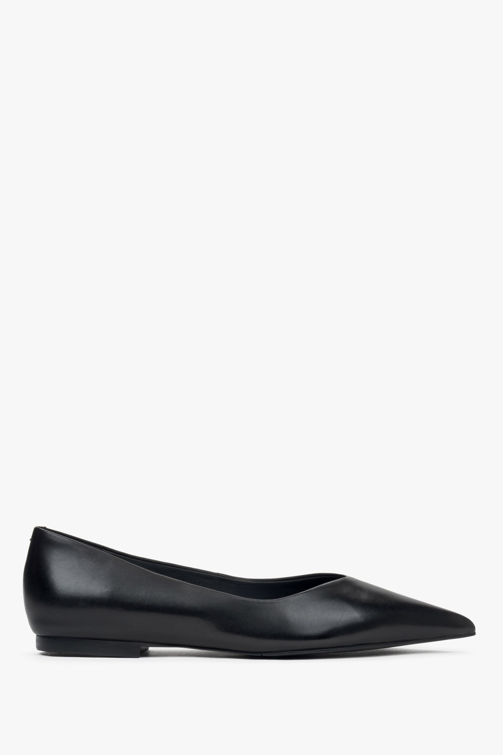 Spitz zulaufende Damenschuhe aus Leder Estro ER00115896