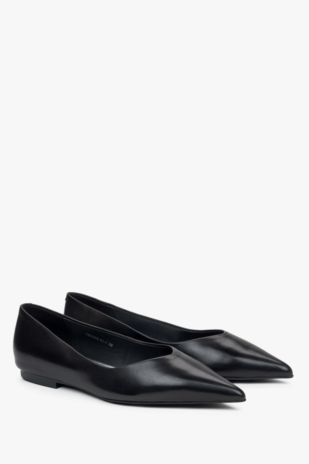 Elegante schwarze Ballerinas für Damen mit flachem Absatz Estro ER00115896