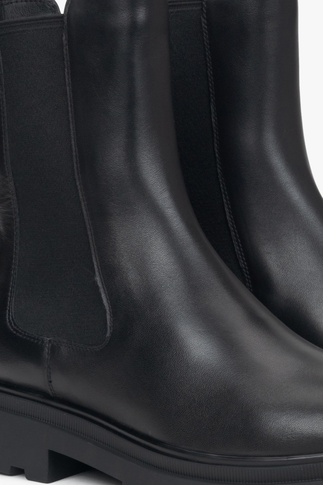 Schwarze Damen Winter-Chelsea-Boots aus echtem Leder Estro ER00116137
