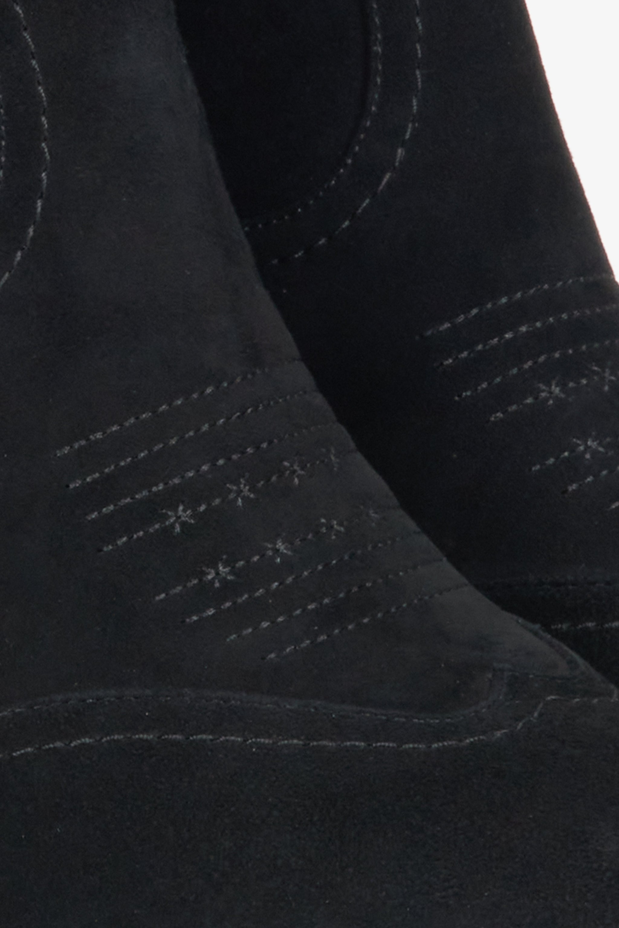 Elegante Damencowboystiefel aus weichem Velours Estro ER00116169