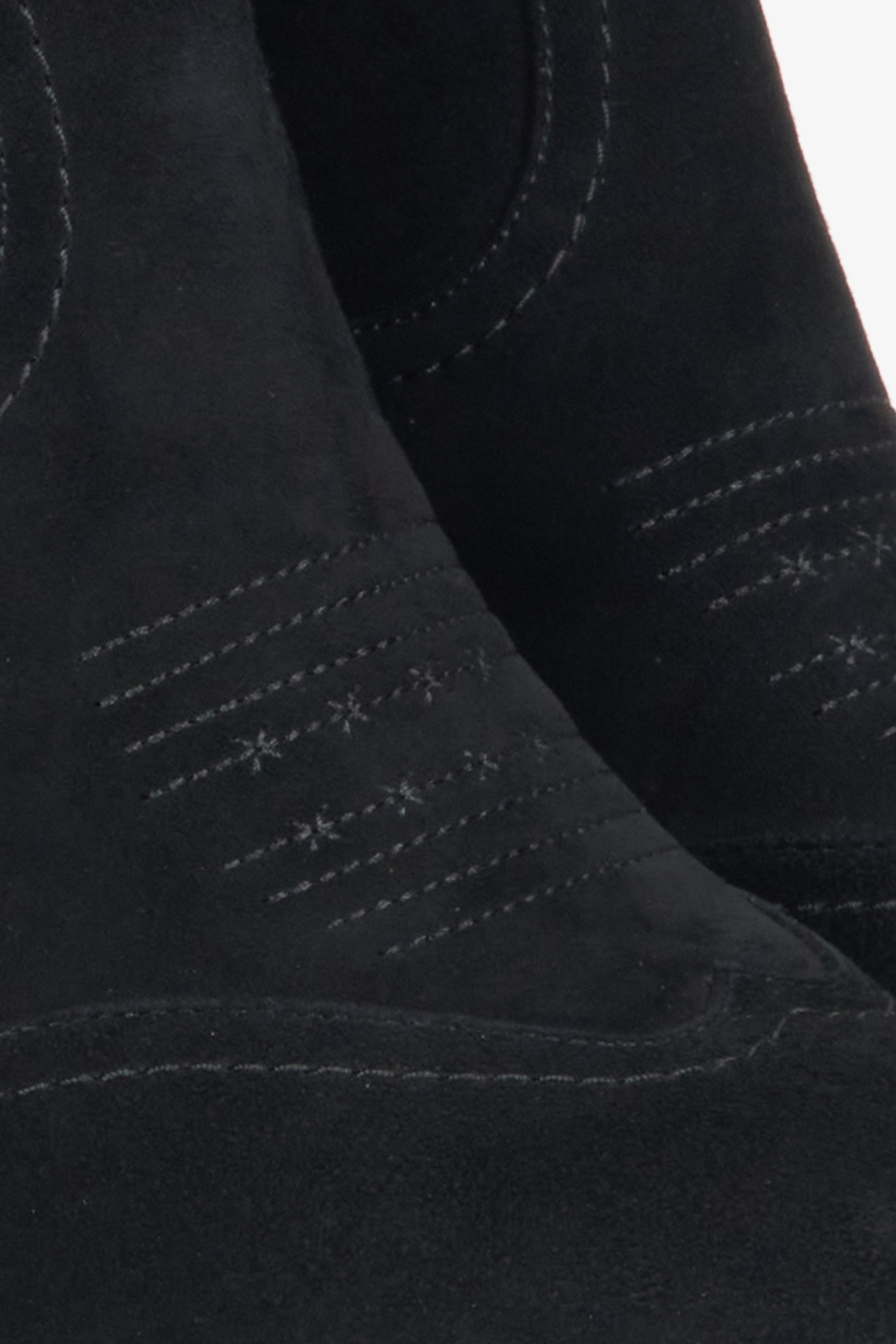 Elegante Damencowboystiefel aus weichem Velours Estro ER00116169