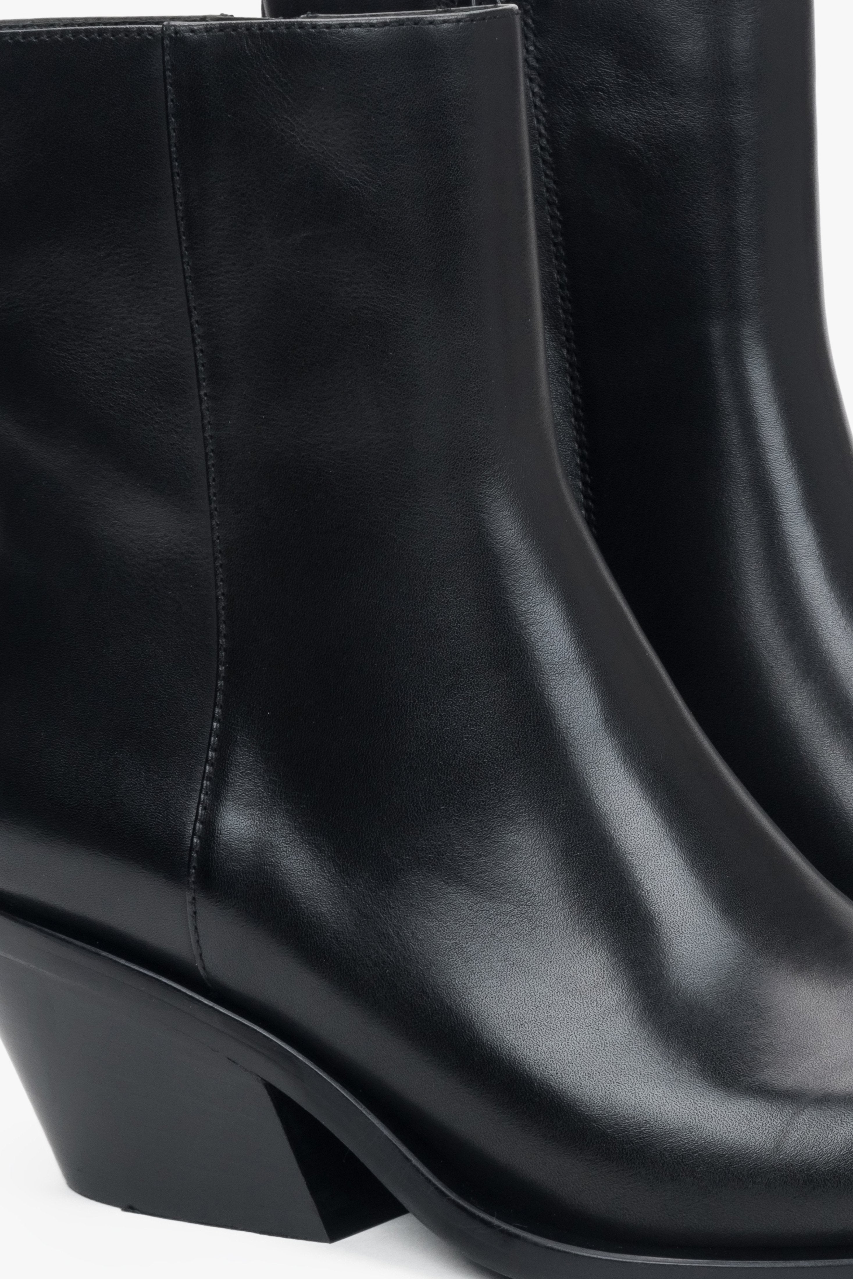 Damen-Cowboystiefel aus schwarzem Leder mit niedrigem Schaft Estro ER00116618