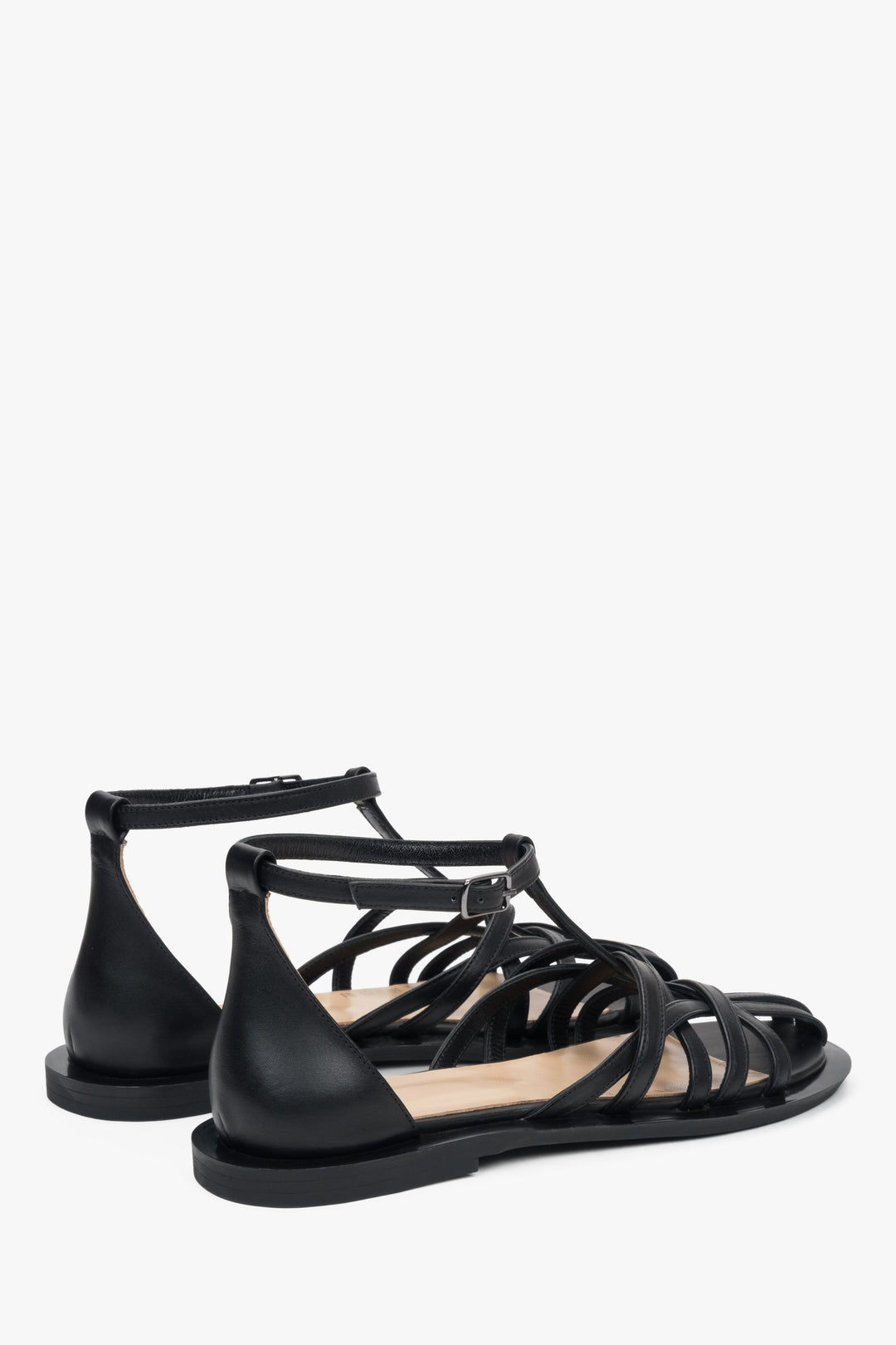 Damen-Fischersandalen aus echtem Leder in Schwarz.