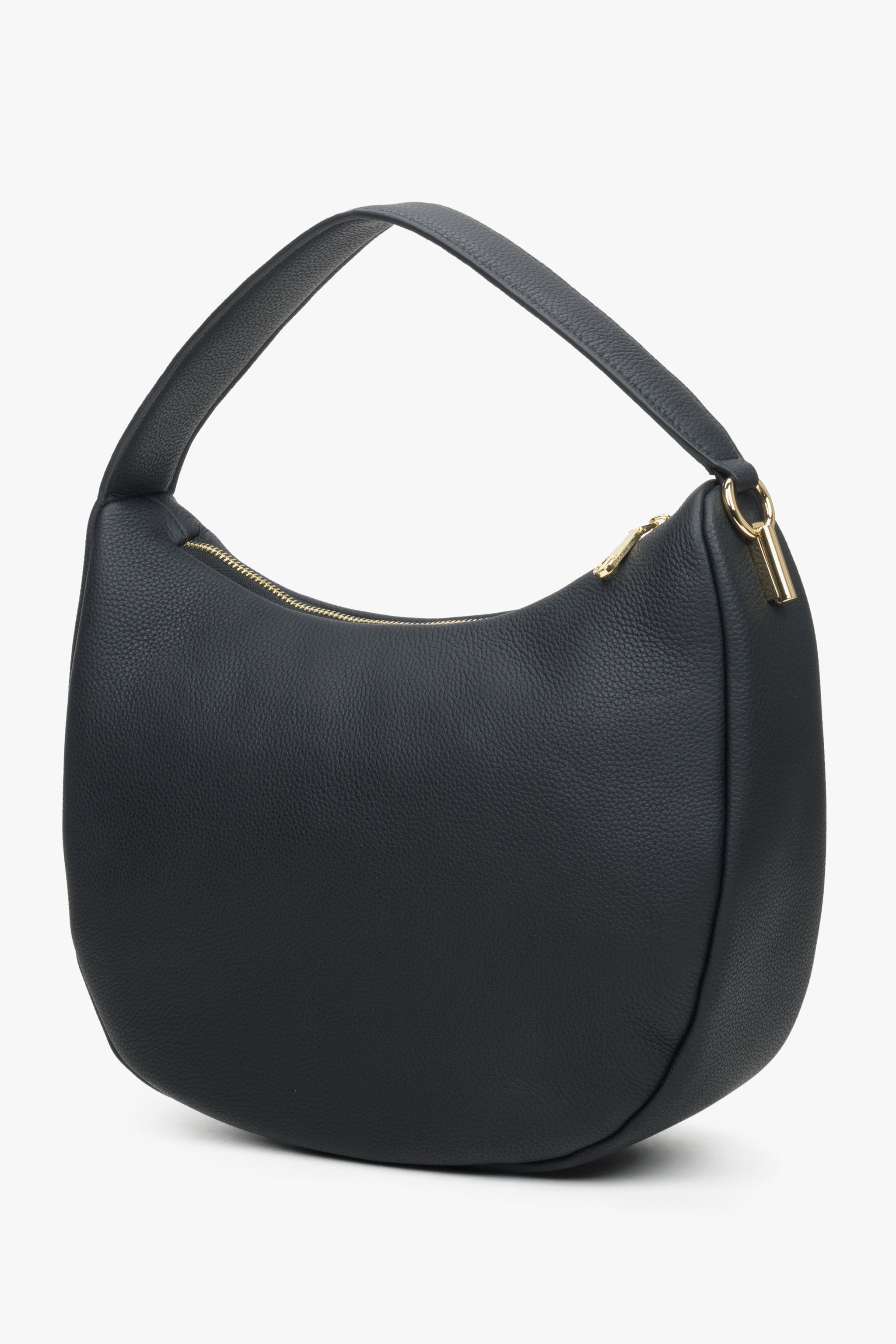 Damen-Handtasche in Halbmondform in Schwarz von Estro.