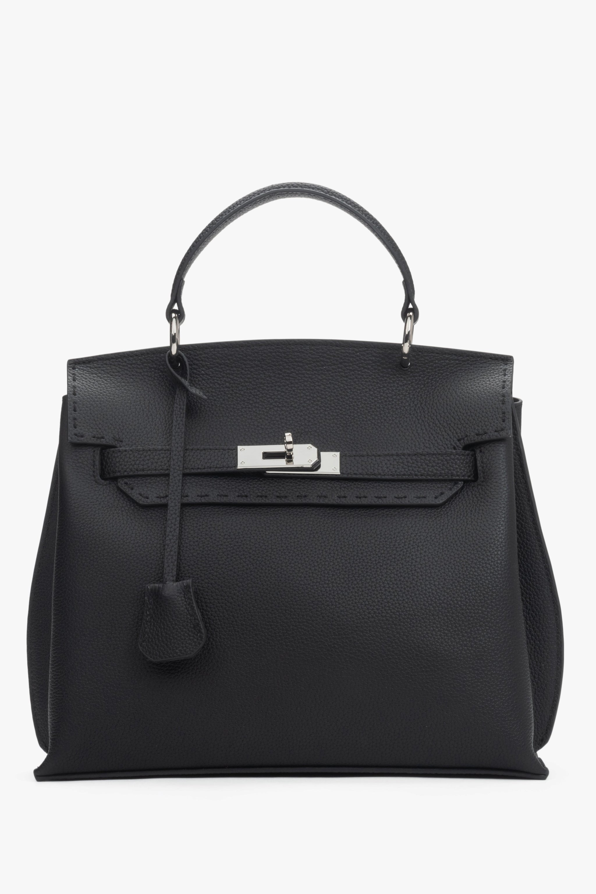 Frontansicht der eleganten Estro Tasche in Koffer-Optik mit silbernen Elementen.