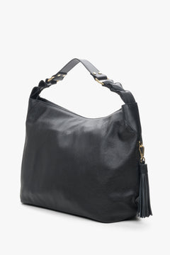 Schwarze Hobo-Damentasche aus Leder von Estro.