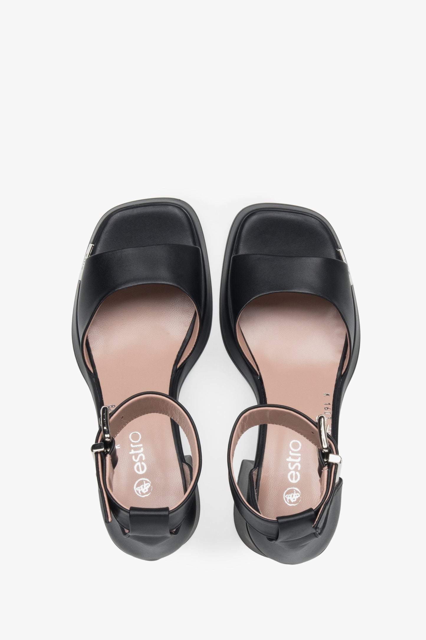 Schwarze Damen-Sandalen aus Naturleder von Estro – perfekt für abendliche Anlässe, mit elegantem Blockabsatz.