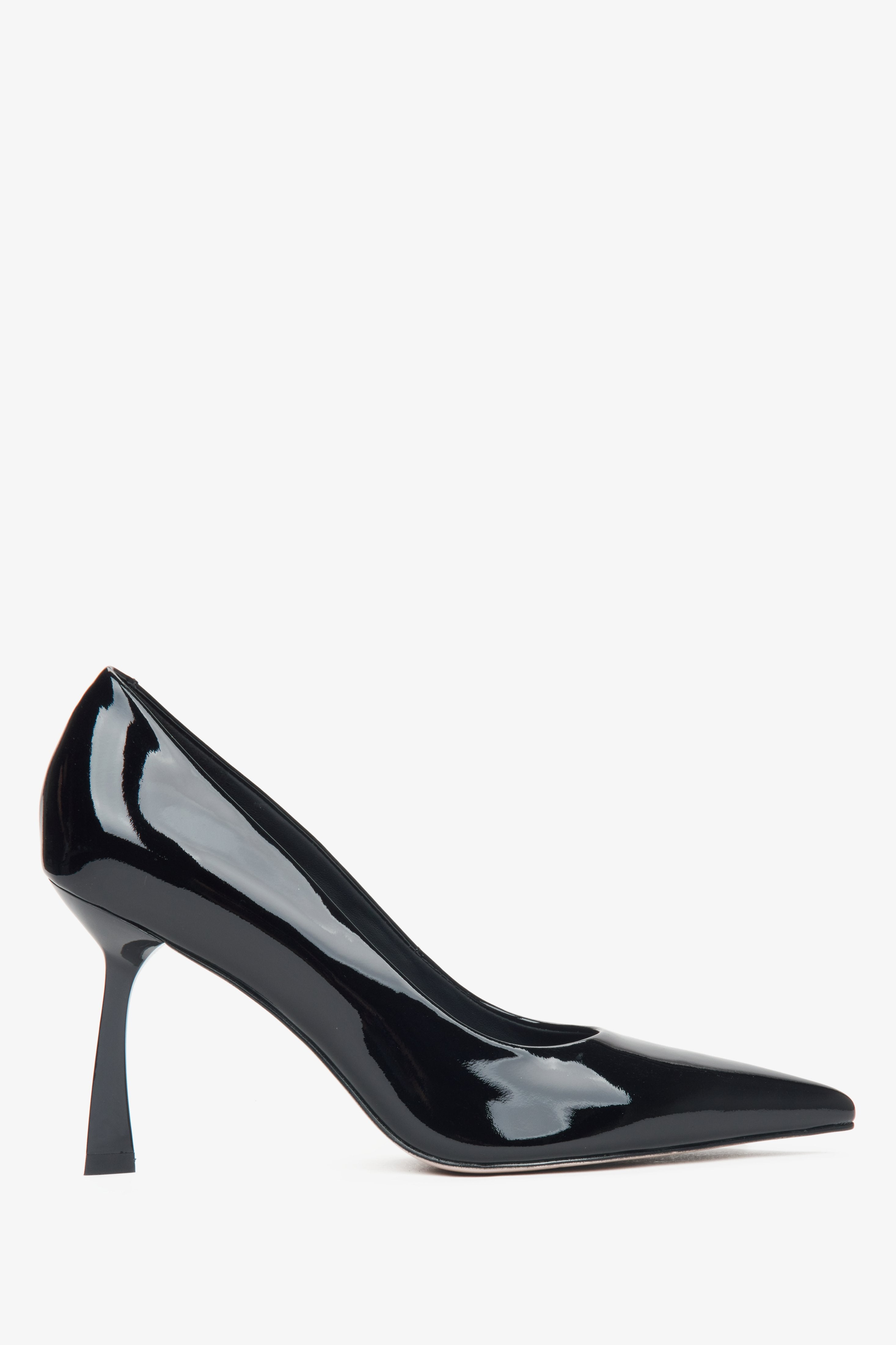 Glänzende High Heels mit spitzer Kappe aus echtem Leder Estro ER00115995