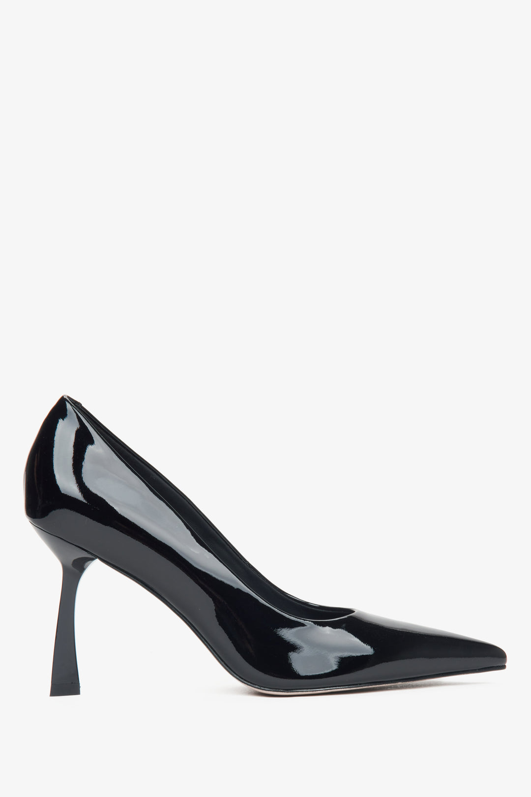 Glänzende High Heels mit spitzer Kappe aus echtem Leder Estro ER00115995