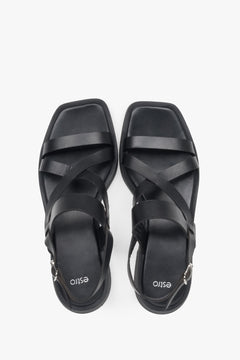 Schwarze Damen Sandalen aus Leder mit feinen Riemchen Estro ER00117387