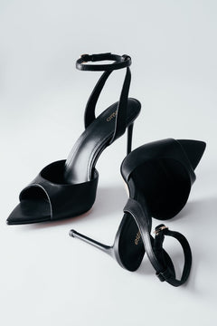 Schwarze Damen-Sandalen aus Echtleder mit Stilettoabsatz Estro ER00119475