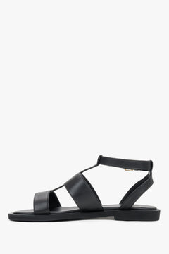 Schwarze Damen-Sandalen mit Schnalle und weichen Riemen