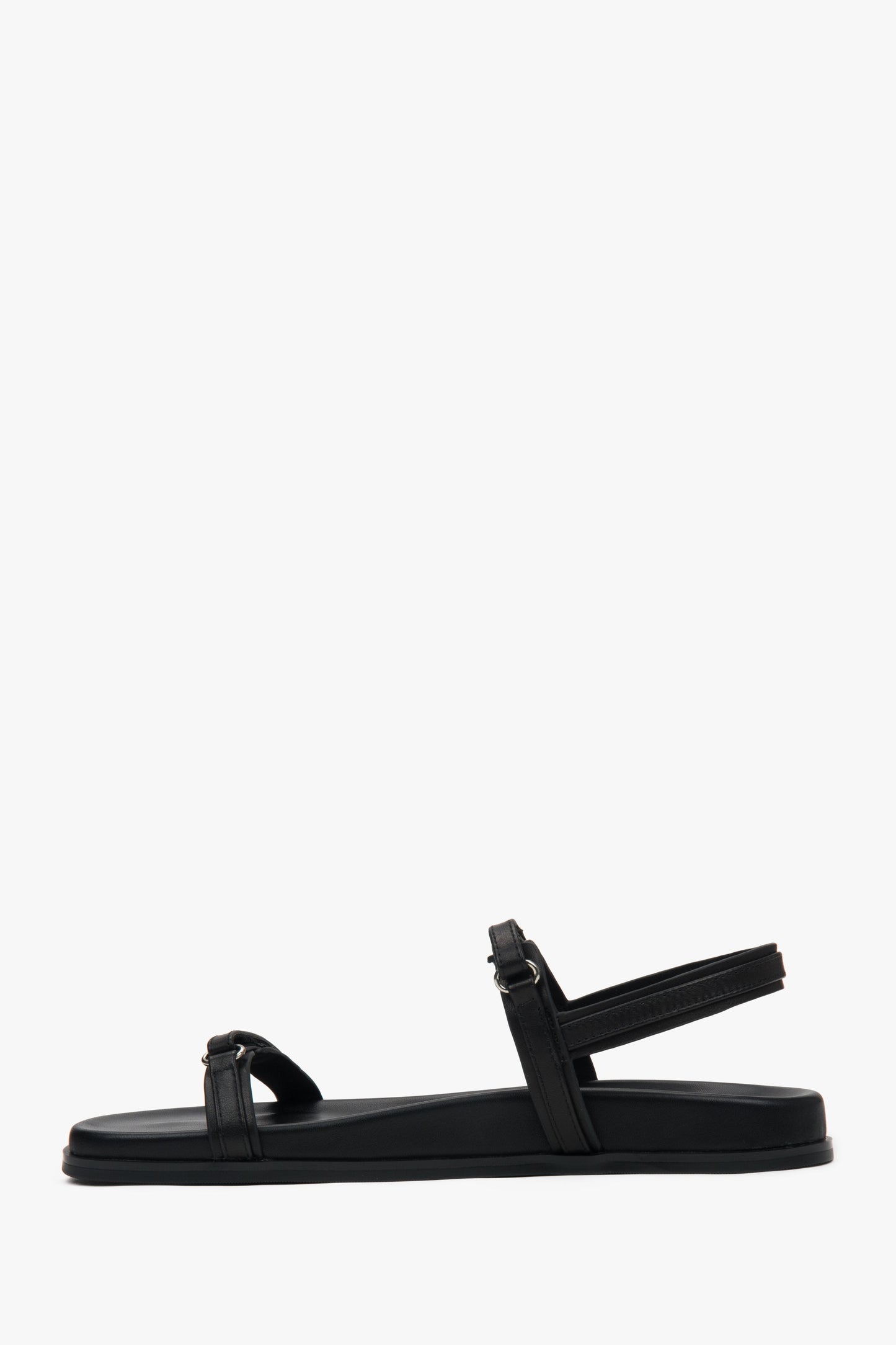 Schwarze Damen-Sandalen von Estro mit dünnen Riemchen und weichem Futter – perfekt für den Sommer, Seitenansicht.