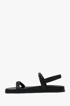 Schwarze Damen-Sandalen von Estro mit dünnen Riemchen und weichem Futter – perfekt für den Sommer, Seitenansicht.