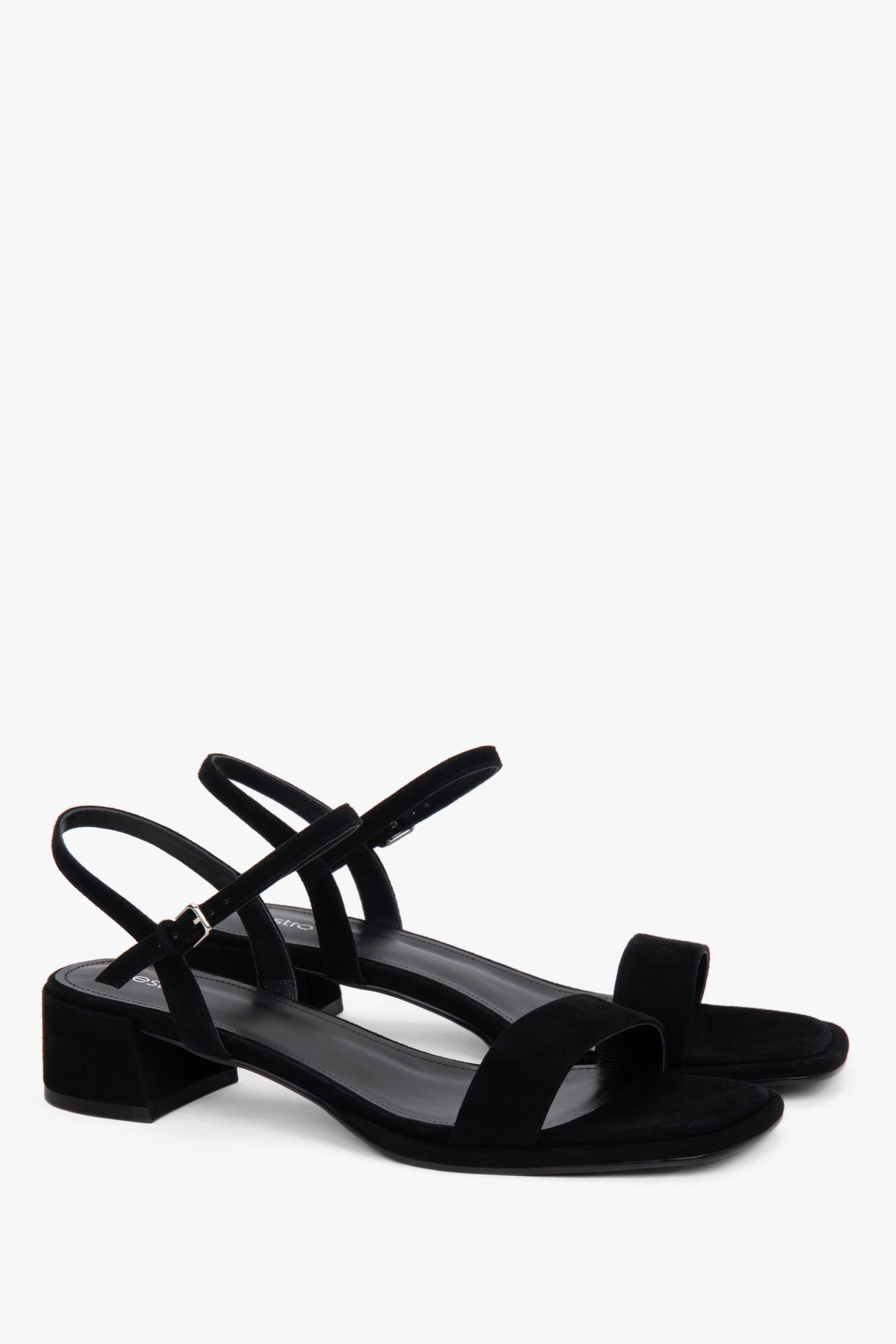 Elegante schwarze Velours-Sandalen für Damen mit offener Form