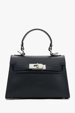 Schwarze Damen-Satchel-Tasche aus Echtleder mit silberfarbenen Beschlägen Estro ER00117929.