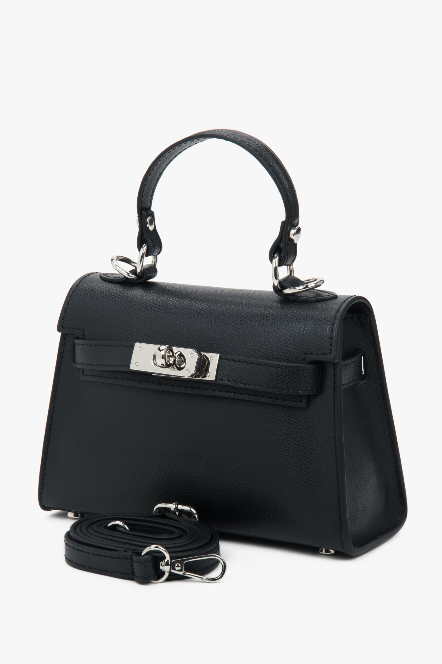 Schwarze Satchel-Tasche von Estro, gefertigt aus exklusivem italienischem Premiumleder – Bild mit Riemen.