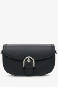 Schwarze Damen-Satteltasche aus echtem Leder Estro ER00115771.