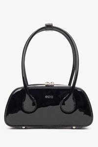 Schwarze Damen-Schultertasche aus edlem Lackleder Estro ER00116278.