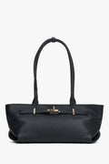 Frontale Ansicht der schwarzen Damen-Schultertasche aus Premium-Echtleder im East-West-Format