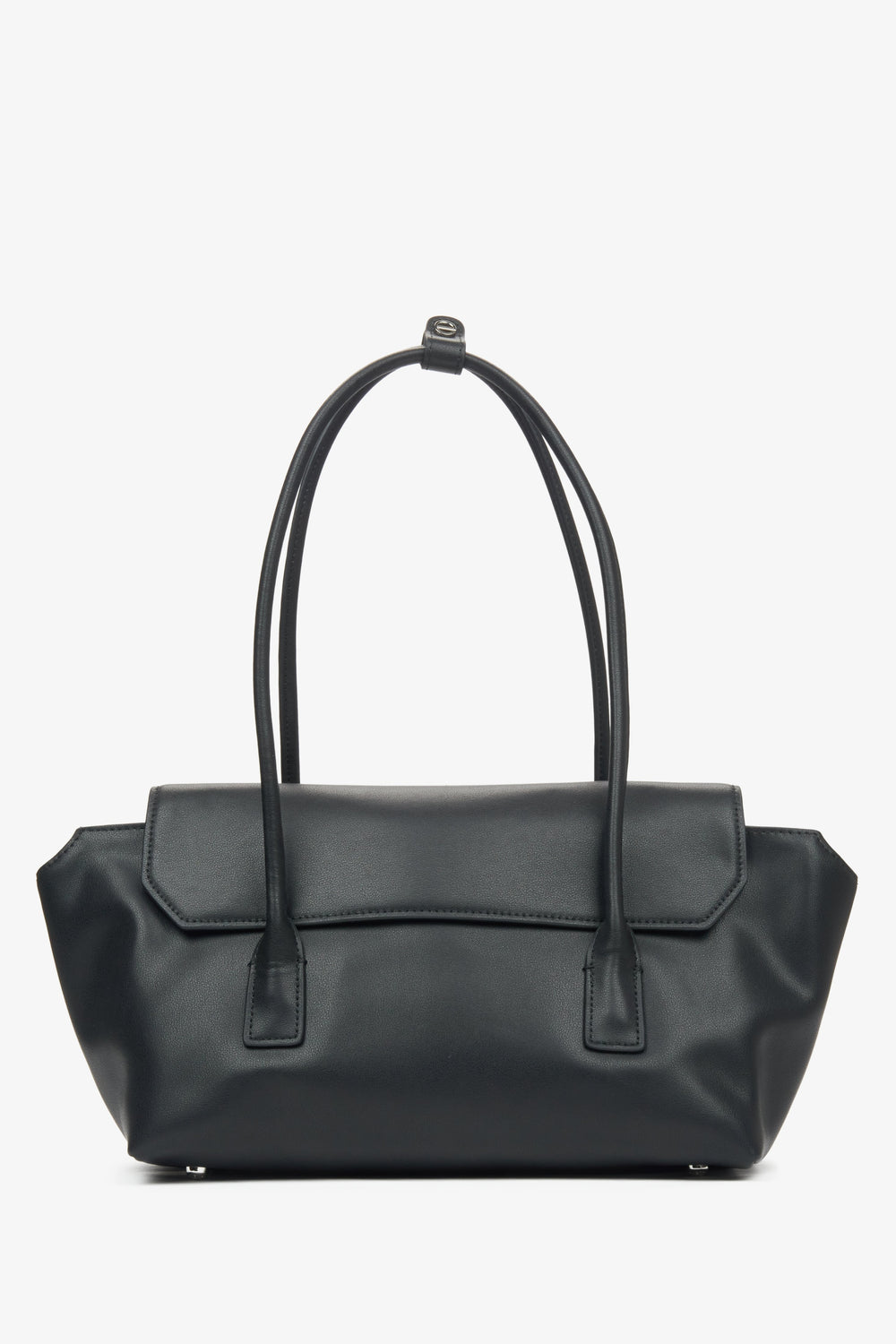 Frontalansicht der schwarzen Damen-Schultertasche aus Echtleder von Estro mit skulpturaler Form und langen Henkeln