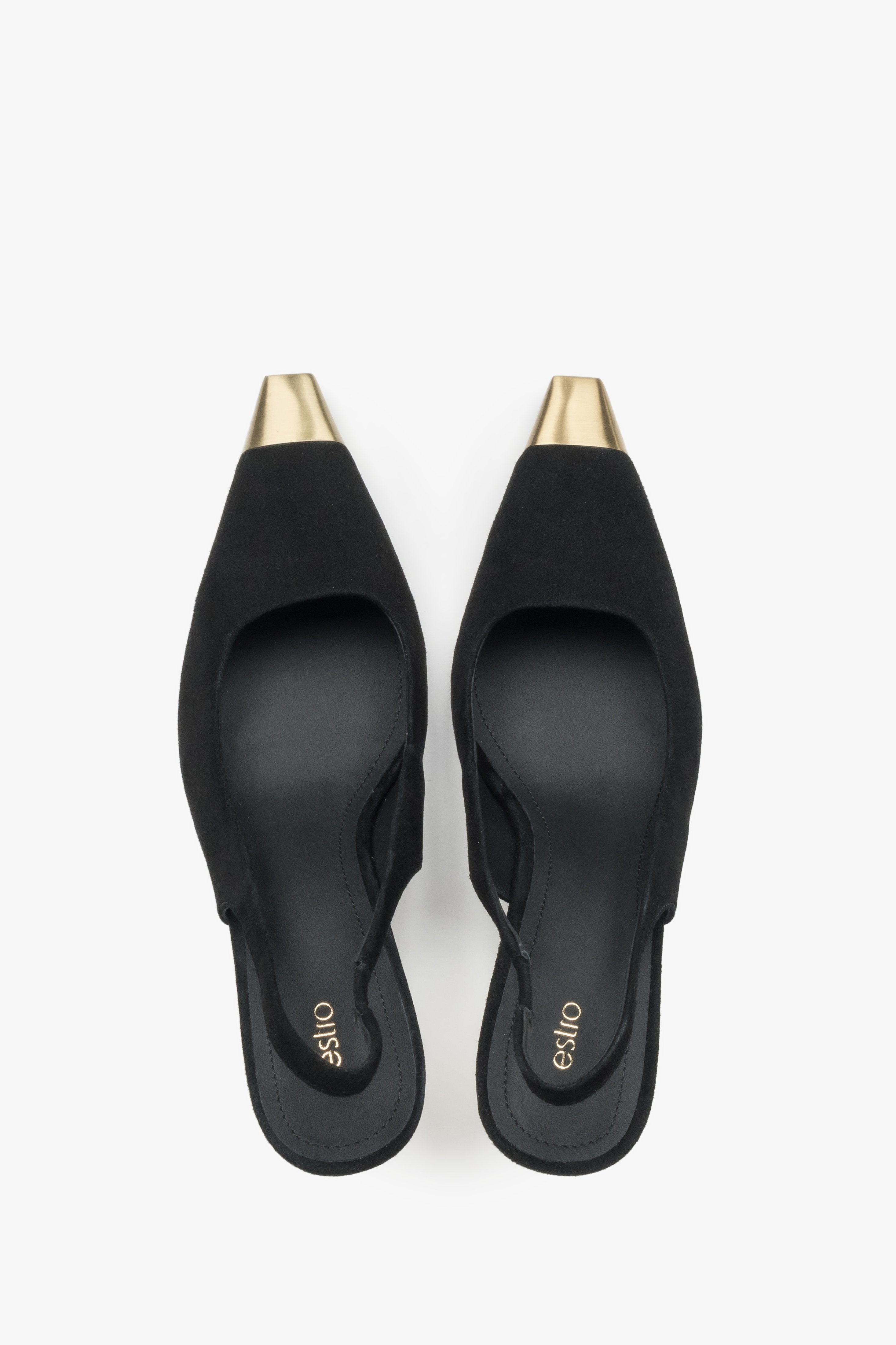 Schwarze Damen-Slingpumps von oben mit Chevreau-Lederdecksohle und goldfarbenen Details