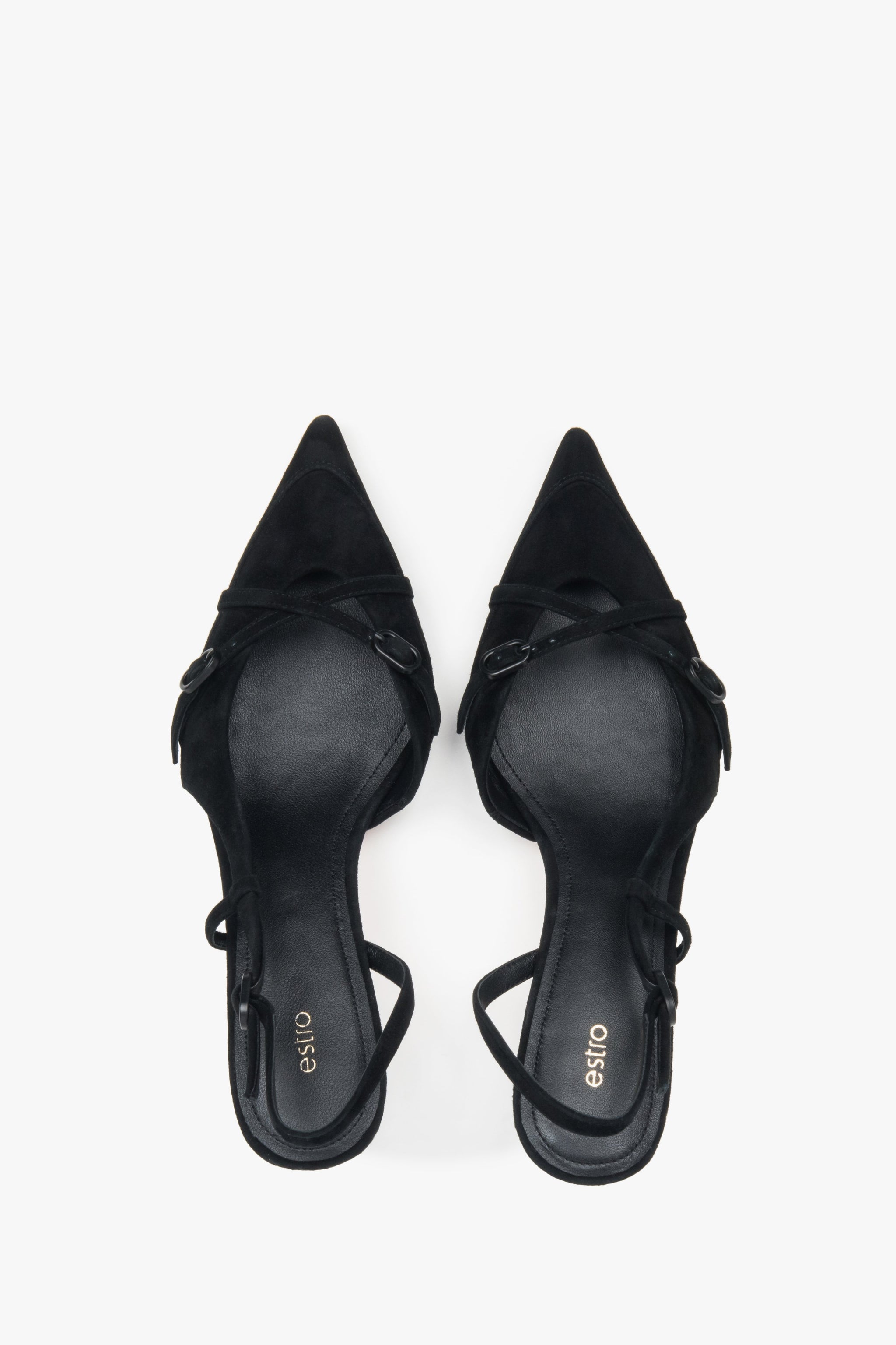 Damen-Slingback-Pumps von Estro aus schwarzem Velours mit niedrigem Absatz.