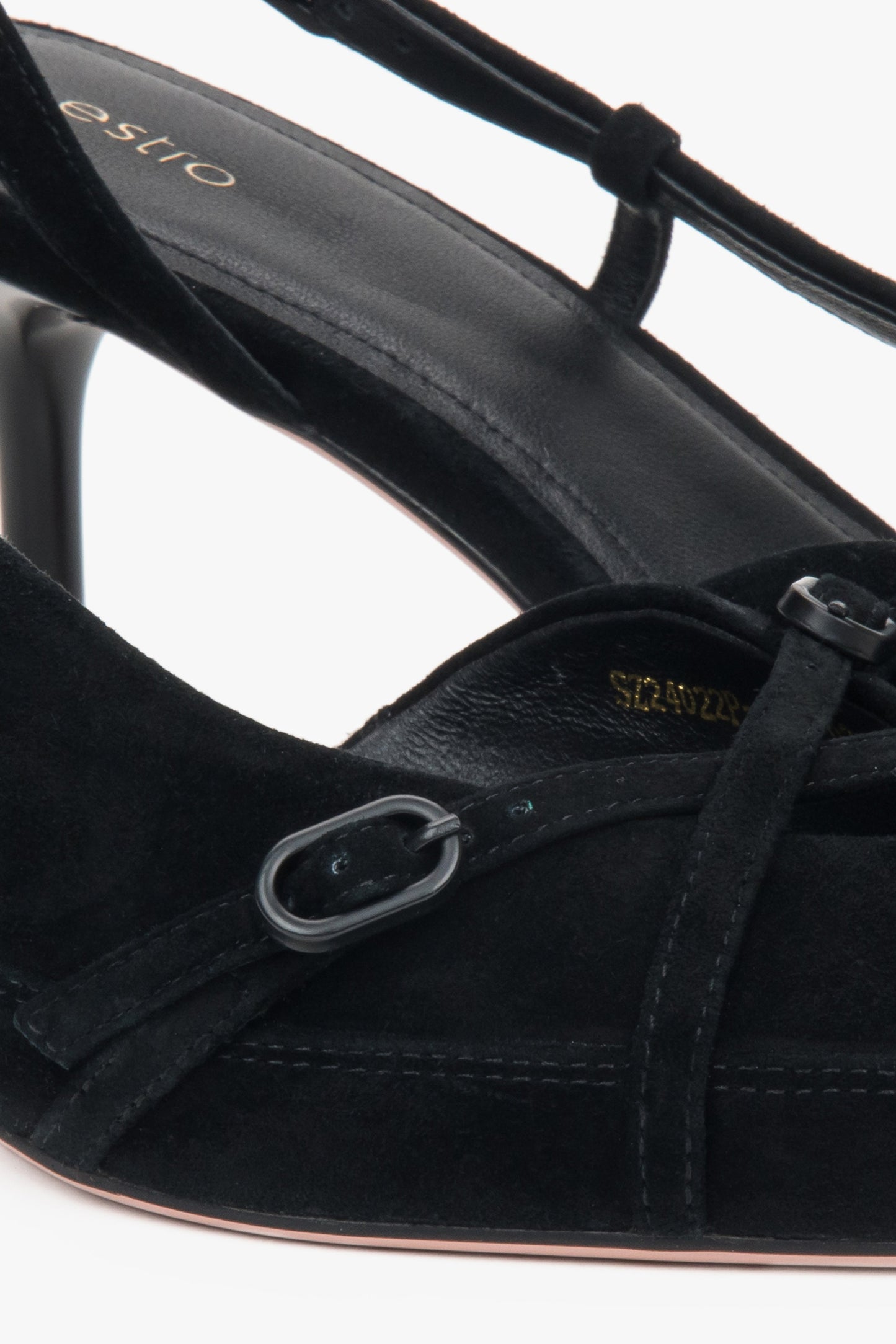 Estro schwarze Velours-Slingbacks mit niedrigem Absatz für Damen.