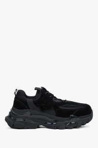 Flache Seitenansicht des schwarzen Damen-Sneakers ES8 aus Velours und Textil
