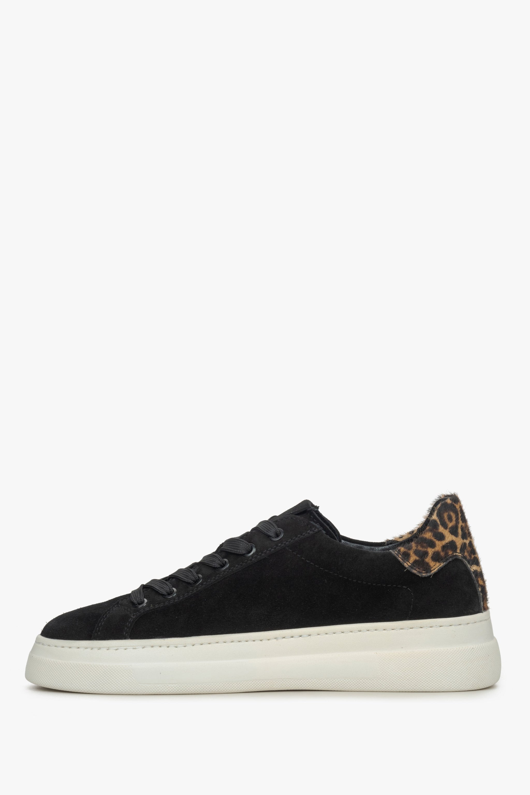 Animal-Print-Sneaker für Damen: Estro, schwarze italienisches Velours.