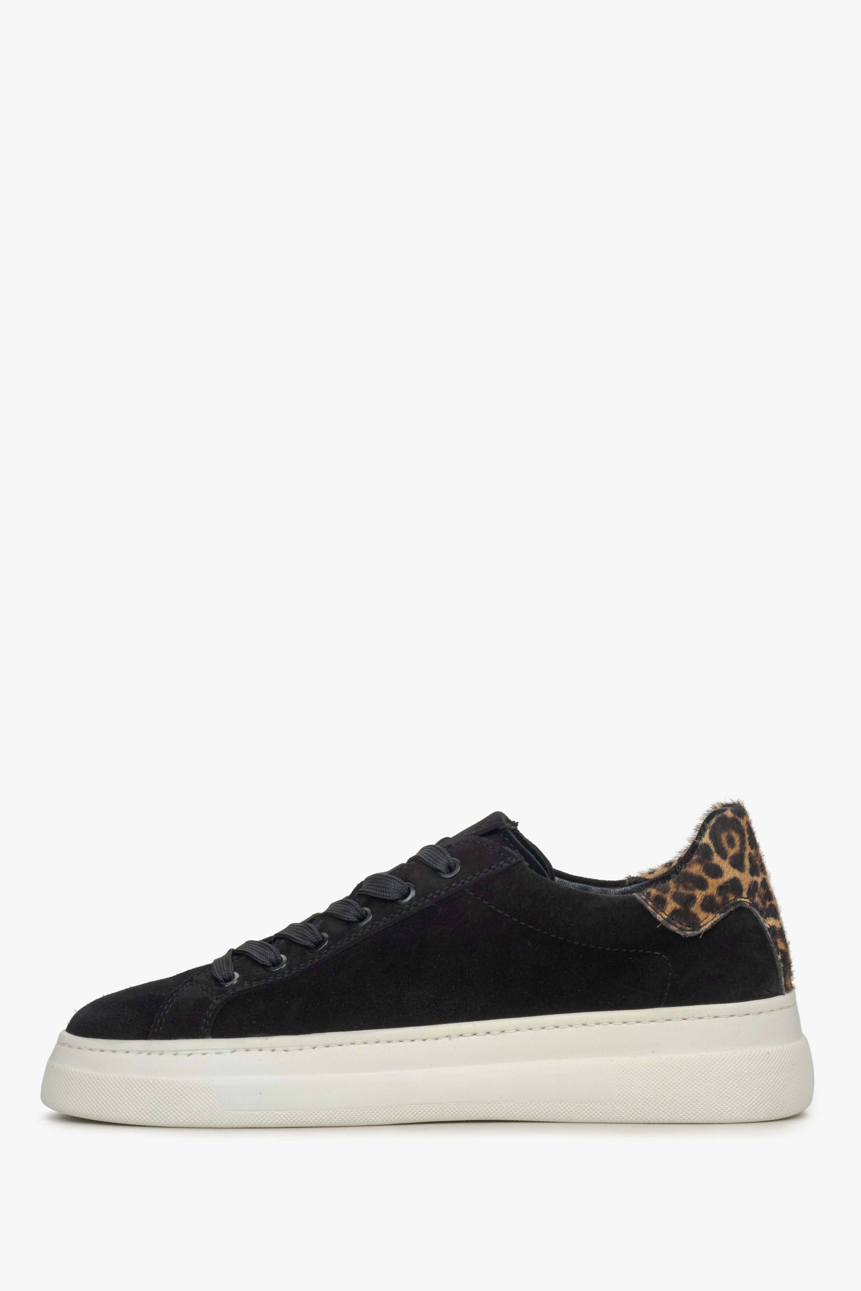 Animal-Print-Sneaker für Damen: Estro, schwarze italienisches Velours.