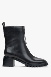 Schwarze Damen-Stiefelette aus Echtleder mit flachem Absatz Estro ER00115899.