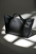 Schwarze Damen-Tote-Bag aus genarbtem Echtleder mit kurzen Griffen Estro ER00120126