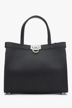 Frontansicht der schwarzen Damen Tote-Bag aus Naturleder ziert mit silbernem Verschluss.