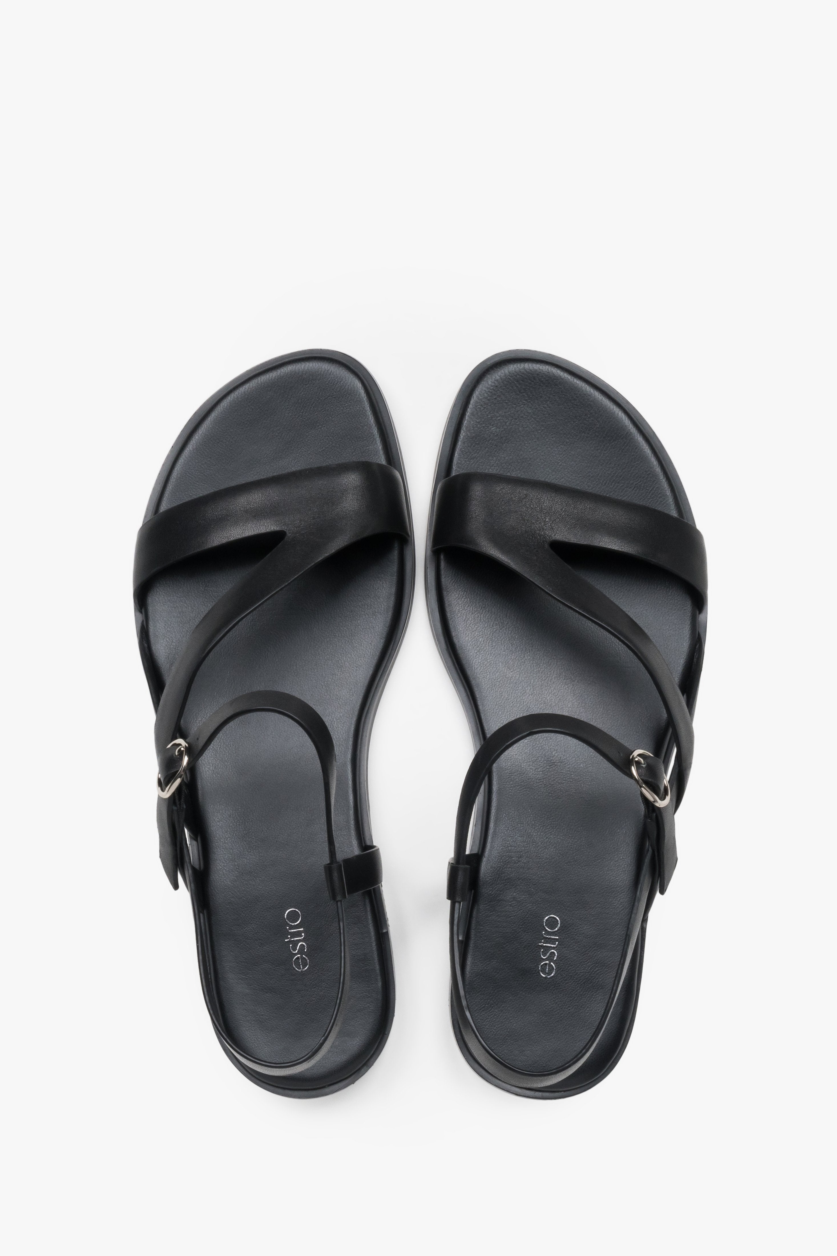 Schwarze Damen-Sandalen aus Leder von oben als Paar