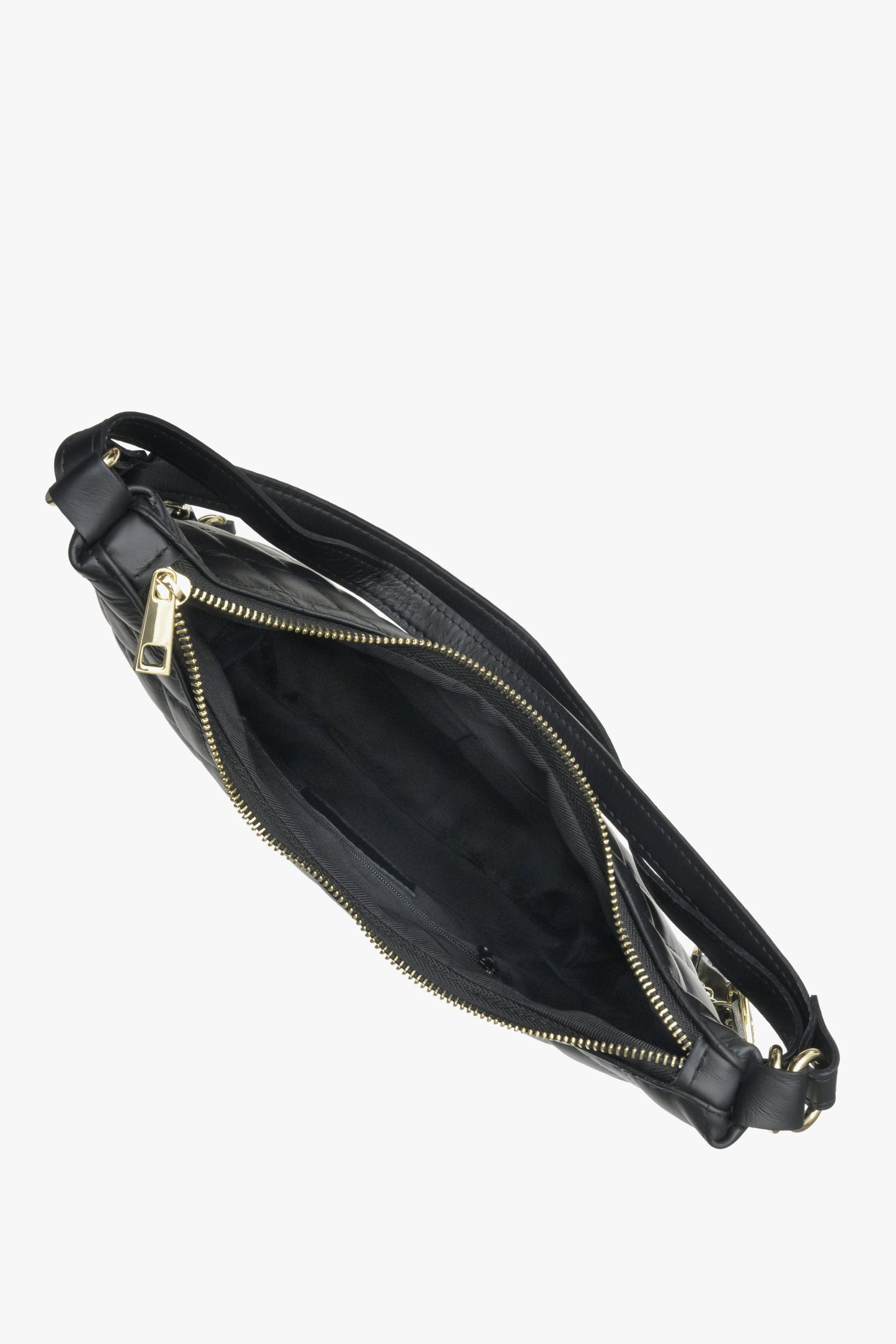 Gestepptes schwarzes Schultertasche von Estro – Innenansicht.
