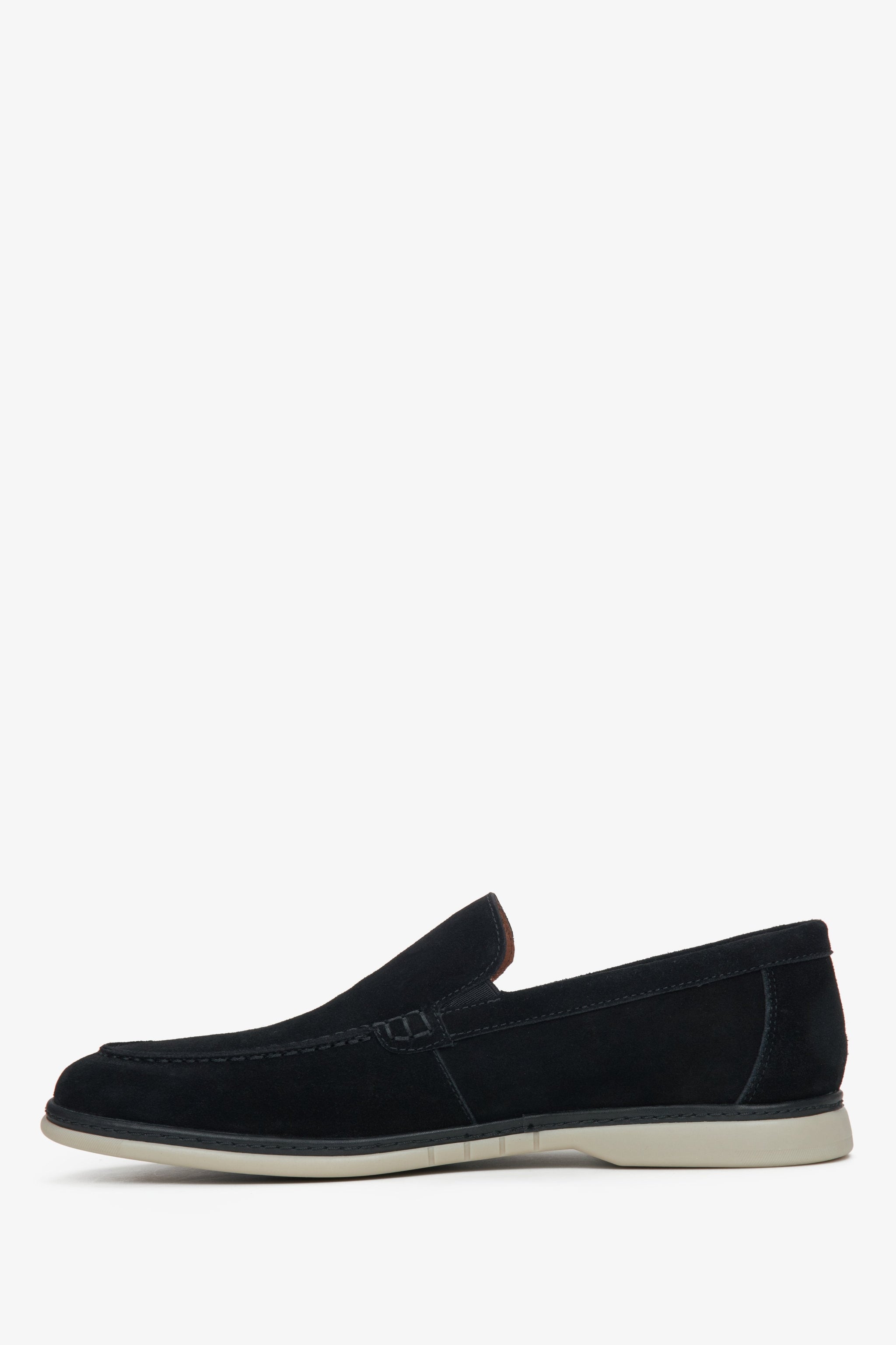 Herren-Loafer in Schwarz. Echtes Veloursleder. Modell Estro.