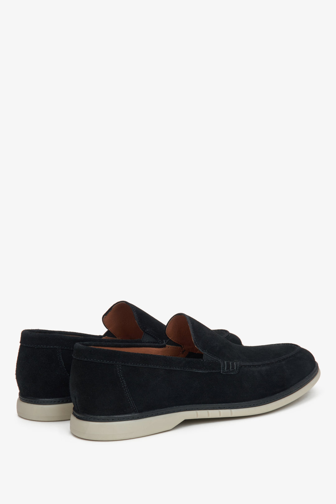 Estro Herren-Loafer. Schwarz. Aus echtem Veloursleder.